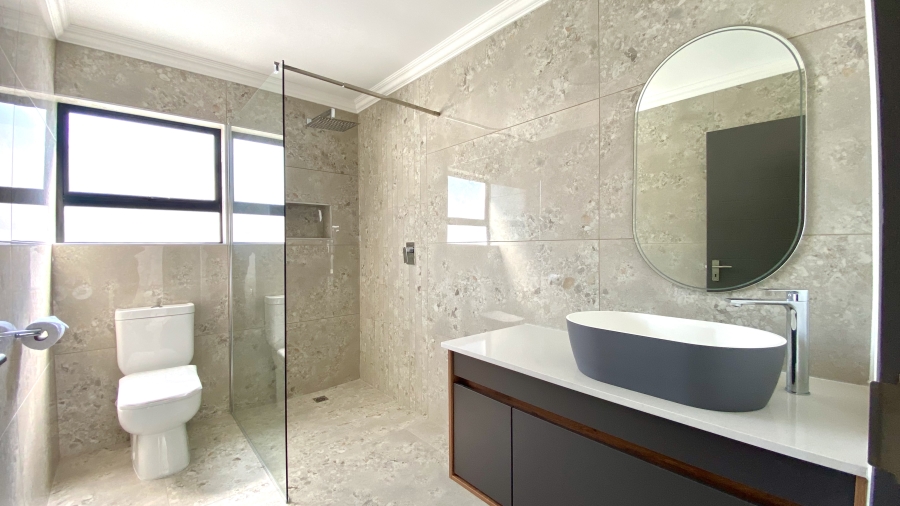 3 Bedroom Property for Sale in Britannia Reef Estate Western Cape
